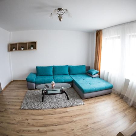 Travel Homzzz Apartments Тыргу-Муреш Экстерьер фото